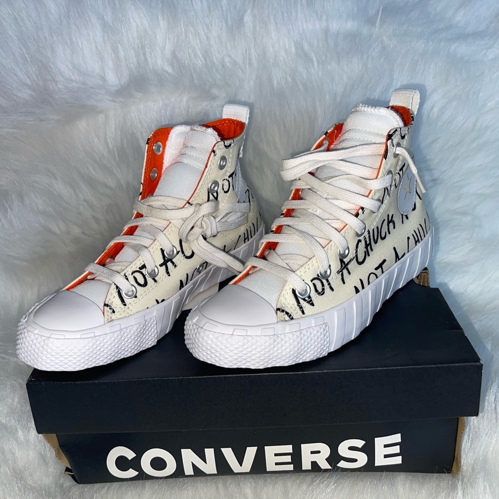Converse Not a Chuck